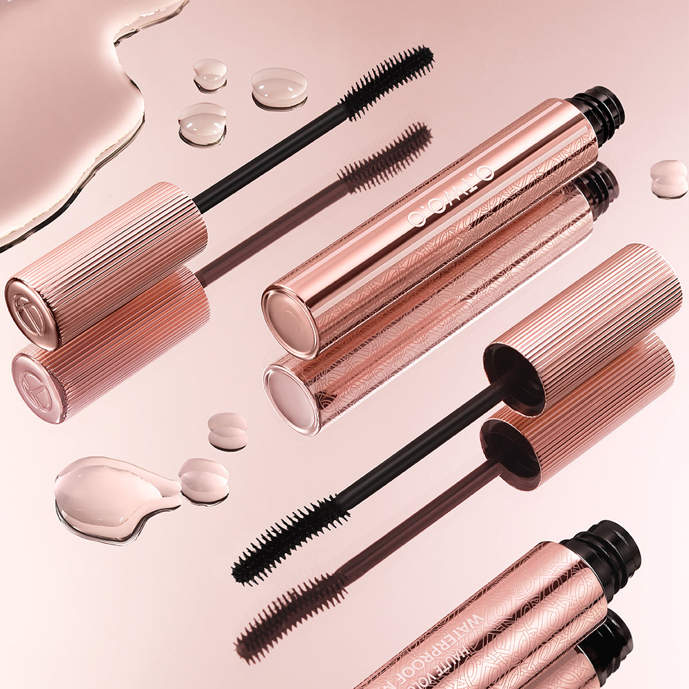 O.TWO.O Volumizing Waterproof Long Lasting Mascara