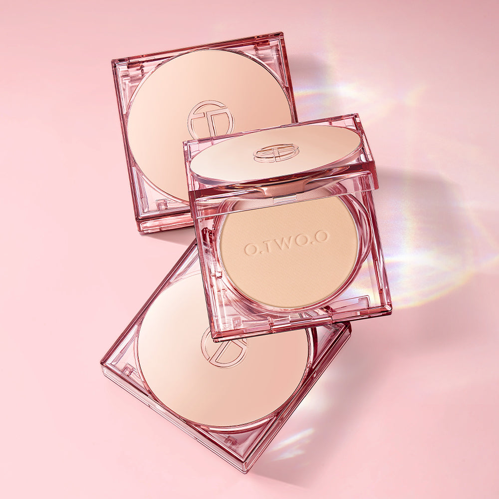 O.TWO.O +30 SPF Super Fine Matte Finish Powder