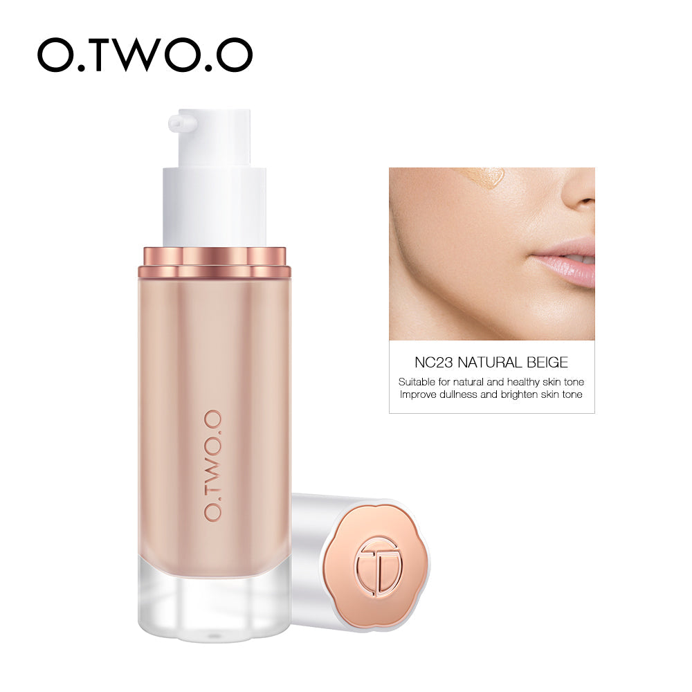 O.TWO.O Full Coverage Whitening Sweat Liquid Foundation