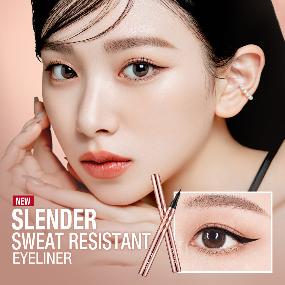 O.TWO.O Smooth and Long-Lasting Black Eyeliner
