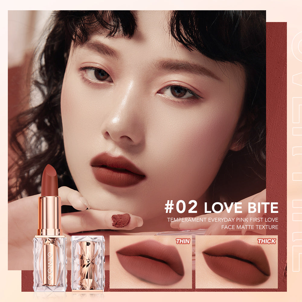 O.TWO.O Velvet Matte Super Stay Lipstick