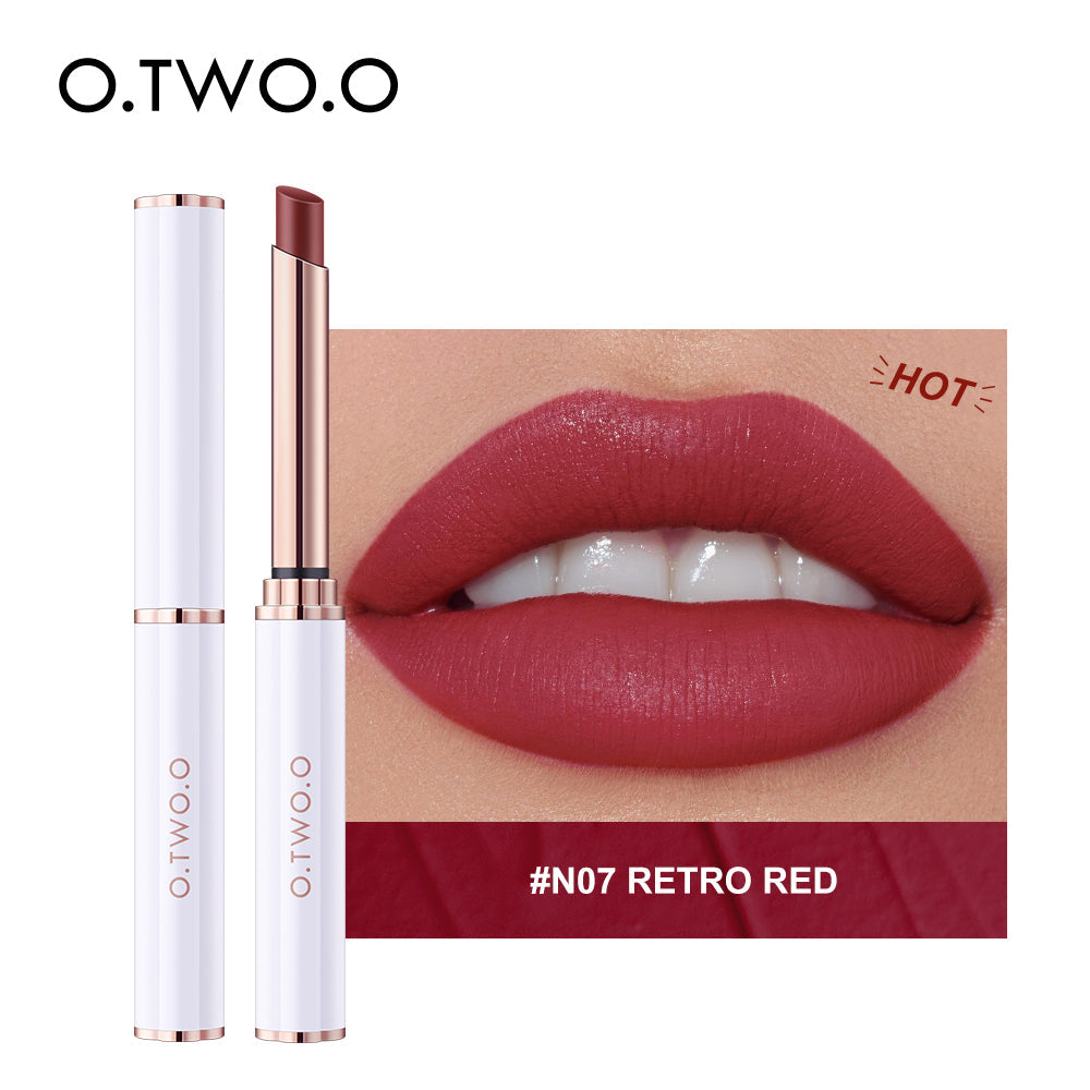 O.TWO.O Matte Lipstick thin tube