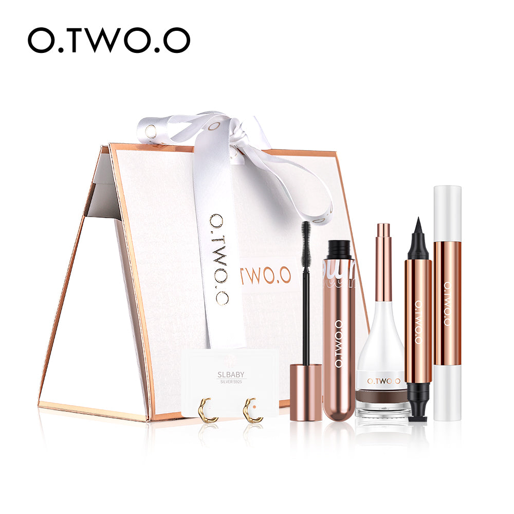 O.TWO.O EYES MAKEUP SET FOR CHRISTMAS AND NEW YEAR