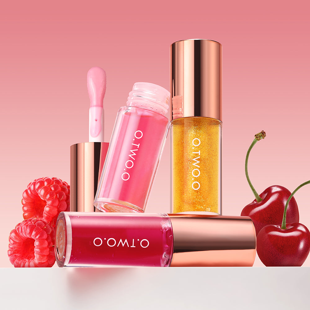 O.TWO.O Crystal Shiny Deeply Hydrates Repair Lip Oil For Dry Lips