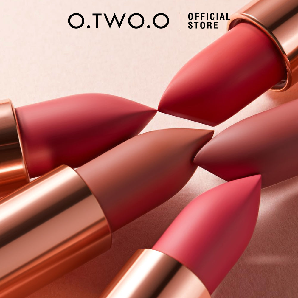 O.TWO.O  2 in 1 Lipstick Double Head Lipstick and Lip Mud