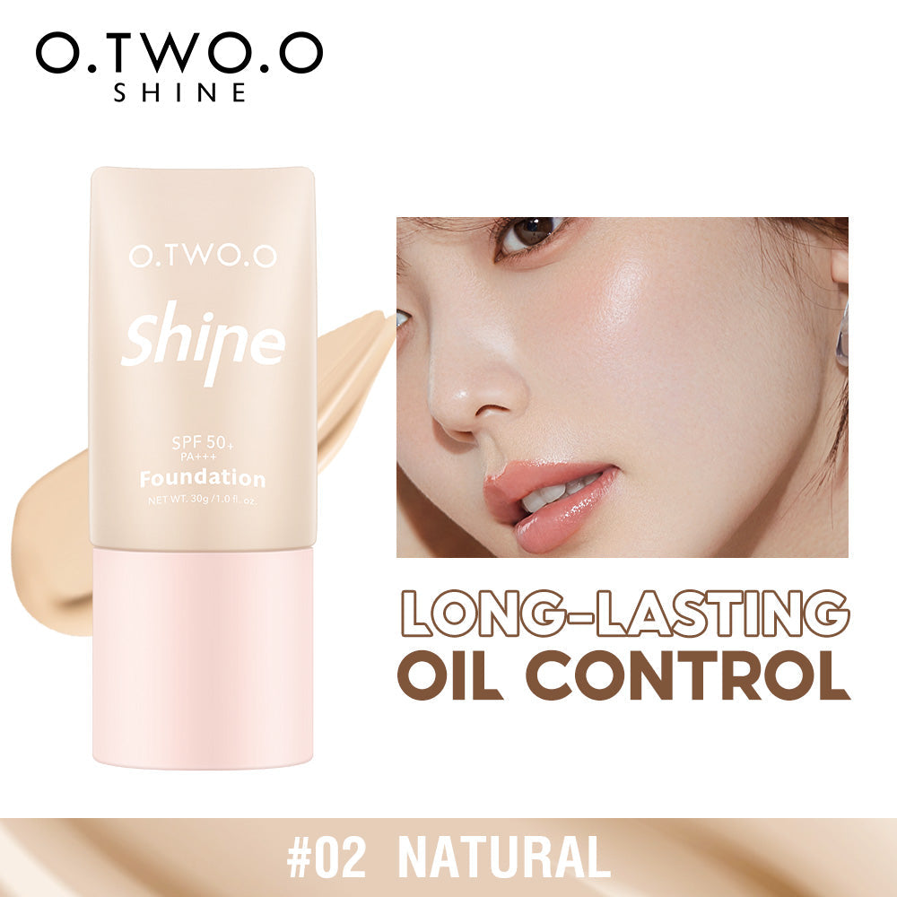 O.TWO.O SHINE High Coverage Natural Liquid Foundation