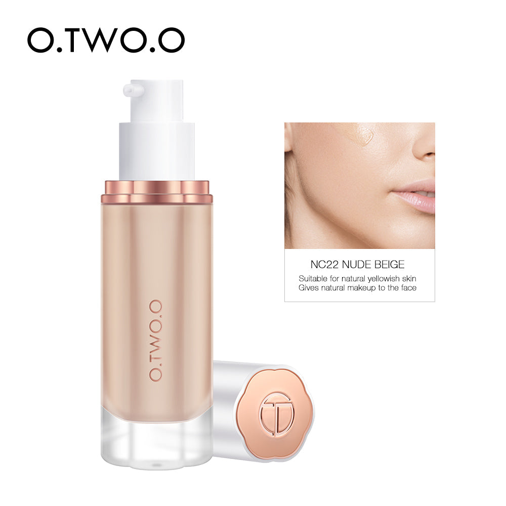O.TWO.O Full Coverage Whitening Sweat Liquid Foundation