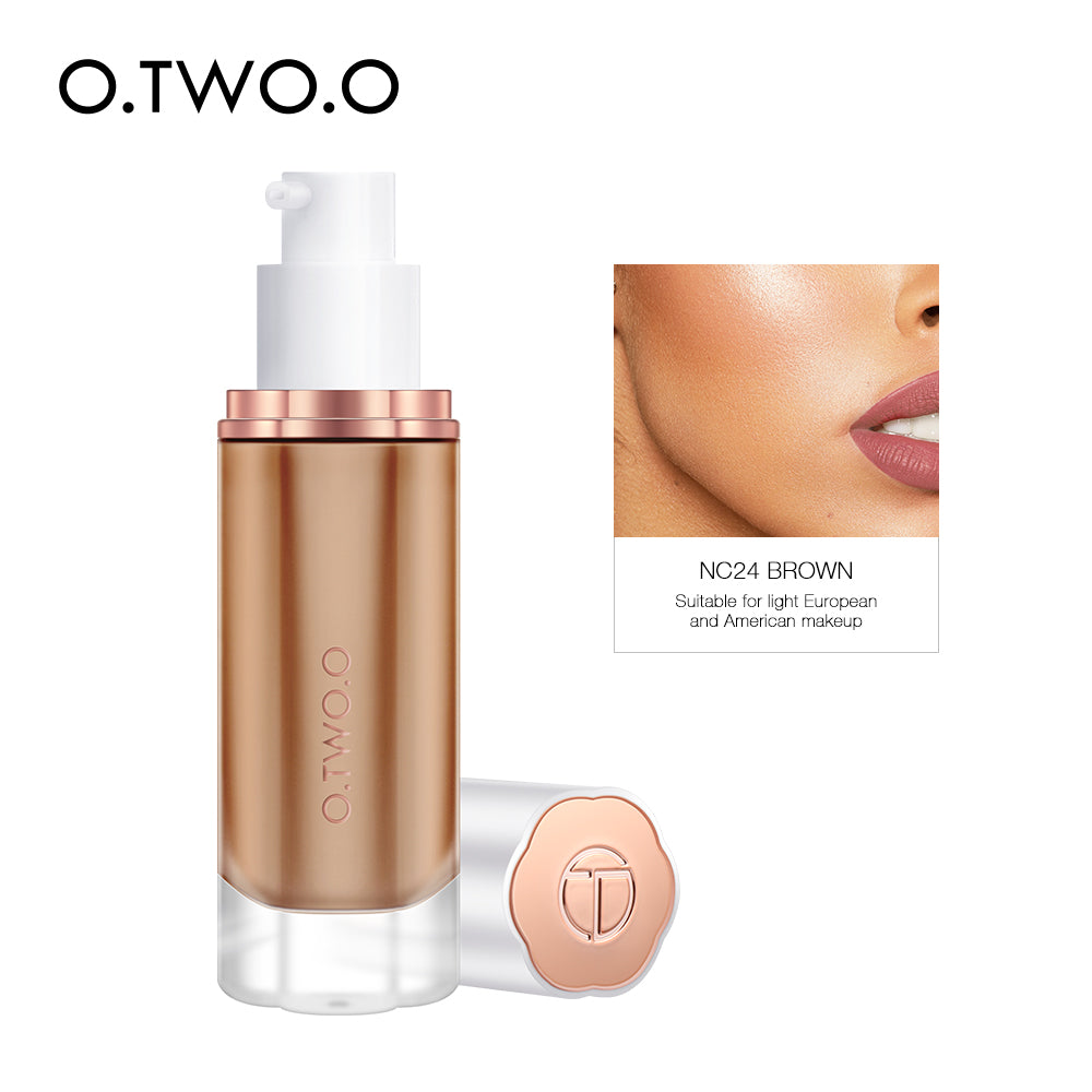 O.TWO.O Full Coverage Whitening Sweat Liquid Foundation