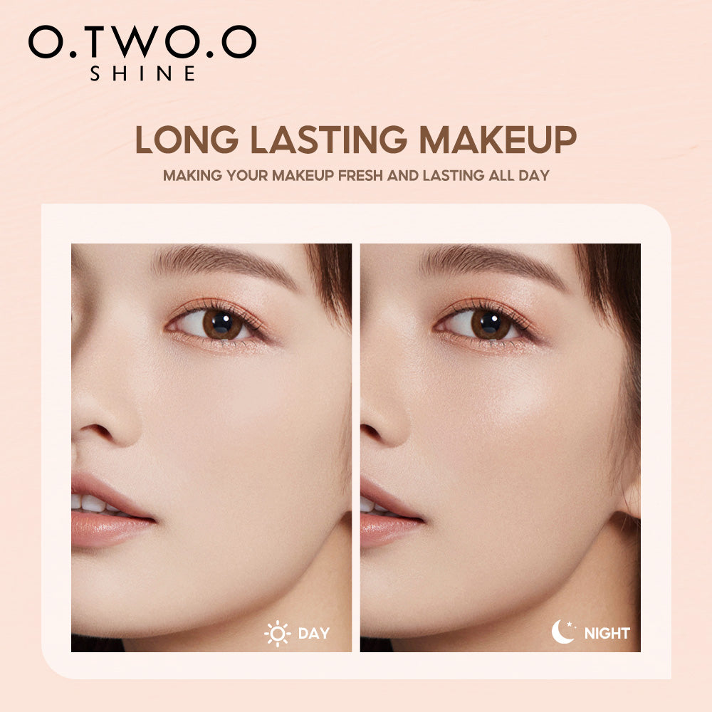 O.TWO.O SHINE High Coverage Natural Liquid Foundation