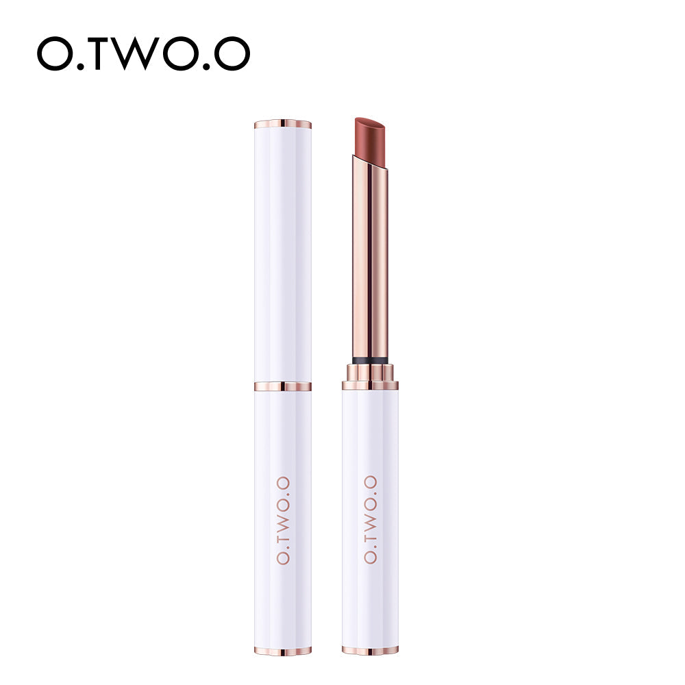 O.TWO.O Matte Lipstick thin tube