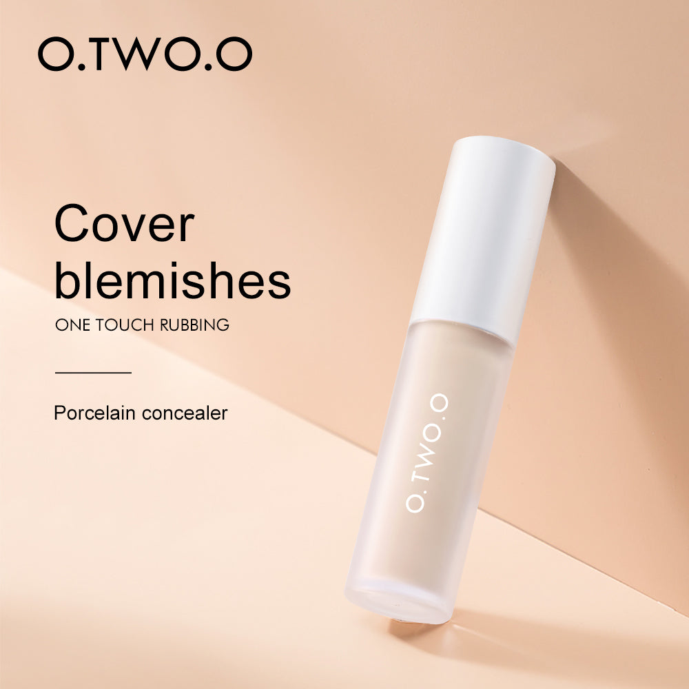 O.TWO.O Top Moisturizing Cover Dark Circles Liquid Concealer Full Coverage Waterproof Smooth Concealer
